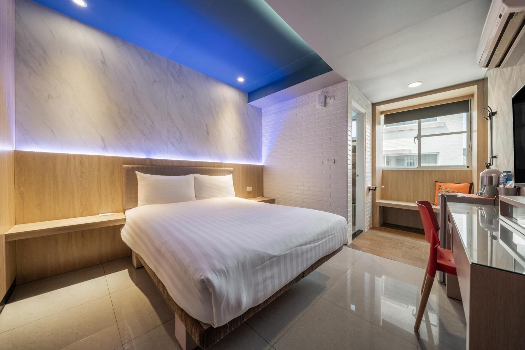 S&E Hotel Тайнань Екстер'єр фото