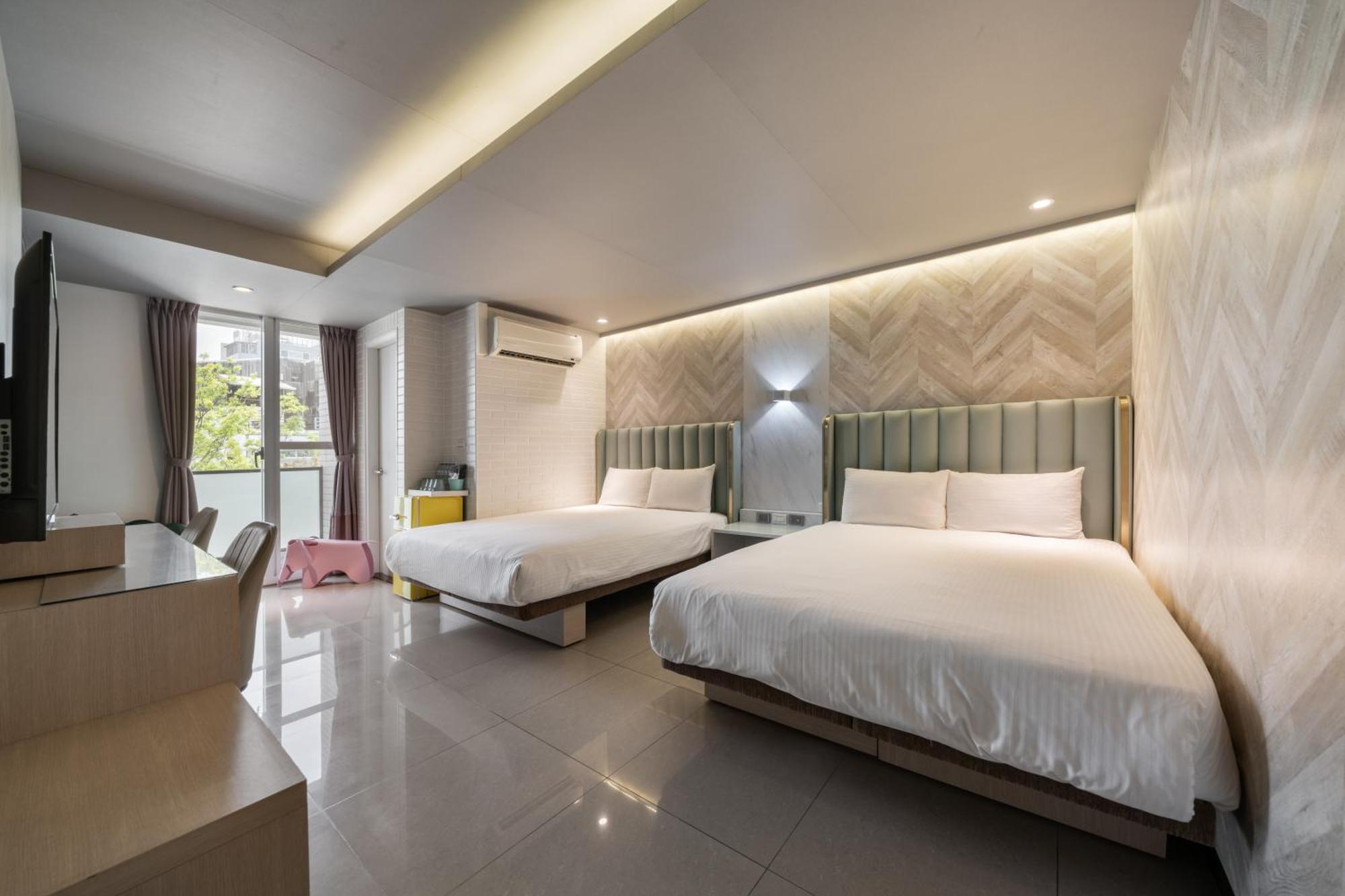 S&E Hotel Тайнань Екстер'єр фото