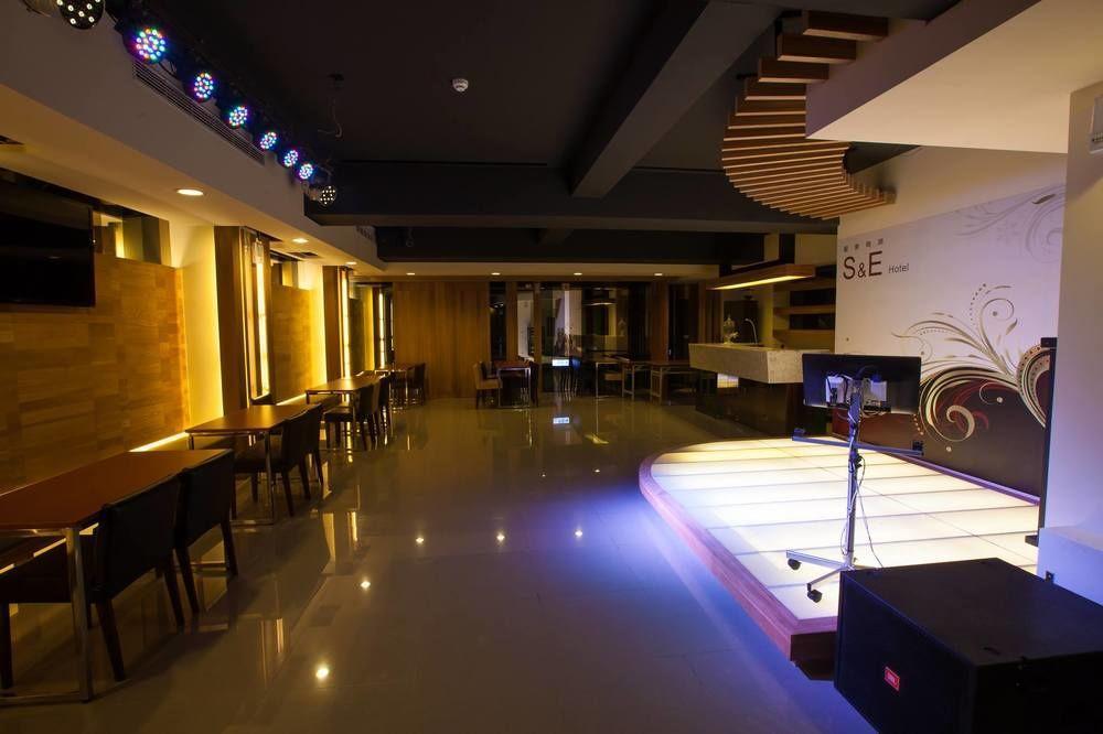 S&E Hotel Тайнань Екстер'єр фото